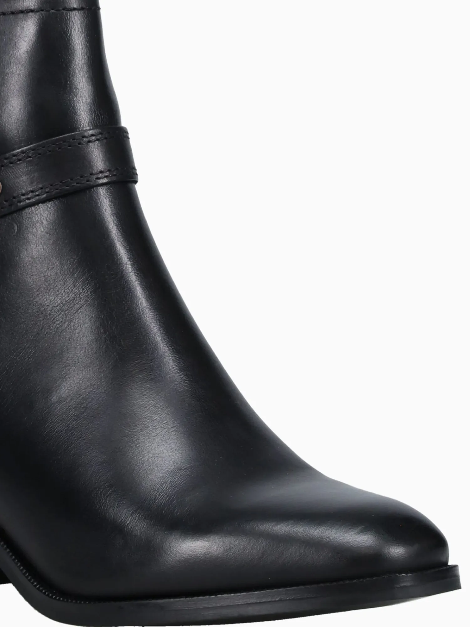 New Carmela carah negro piel Black