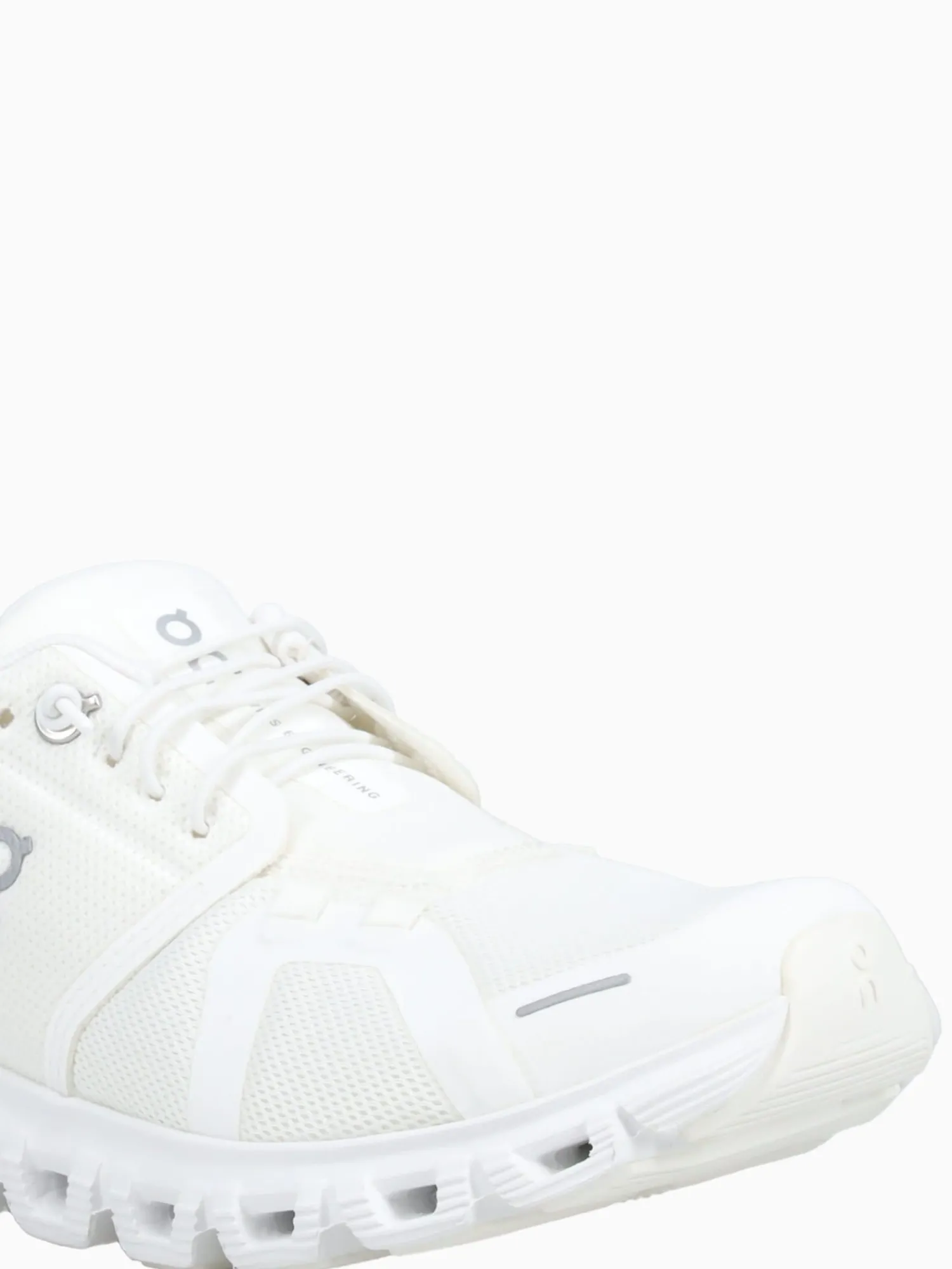 Discount ON cloud 6 mesh White