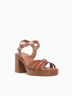 Fashion Lola Canales larra caracas burnish Tan